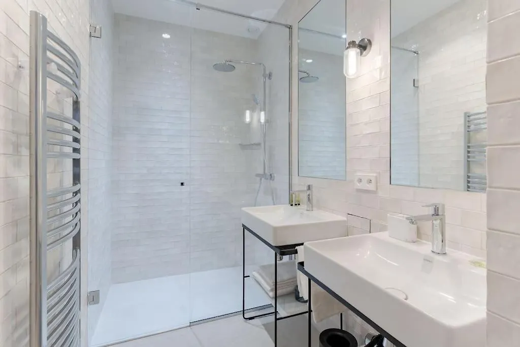 דירה Grande Terrasse, Climatisation, 3 Chambres, Marais
